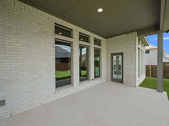 5th image of 5217 Rowlan Row