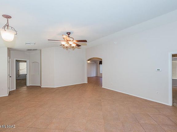 3rd image of 8432 S Egyptian Dr