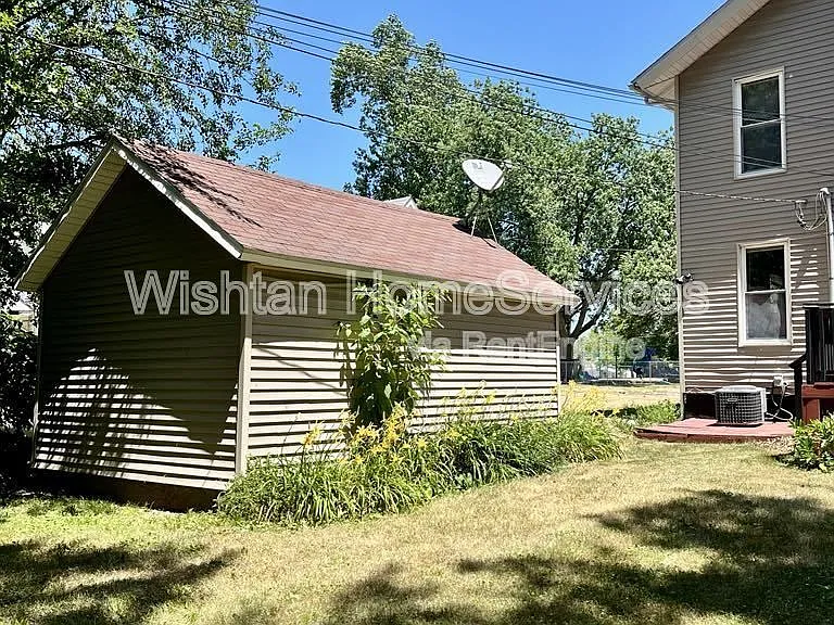 322 S Madison St #2 — Photo 14