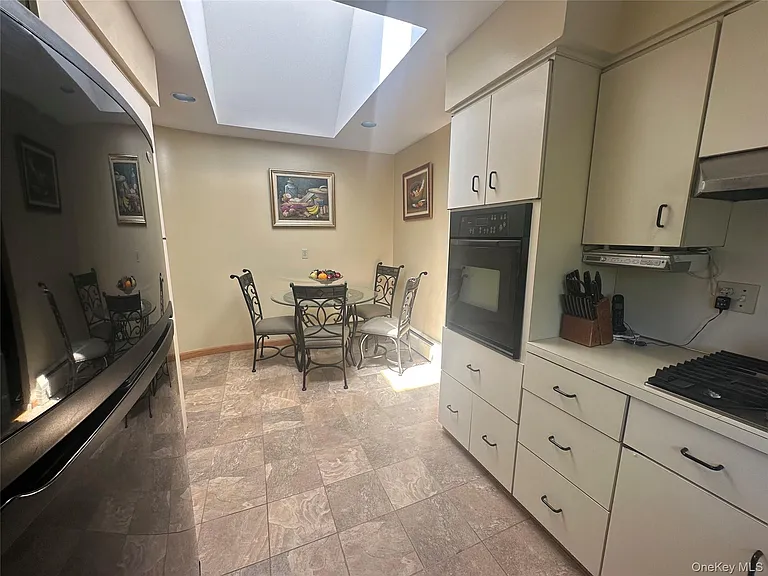 776 Bunker Rd — Photo 9