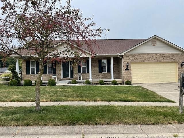 1st image of 304 Meadow Ct