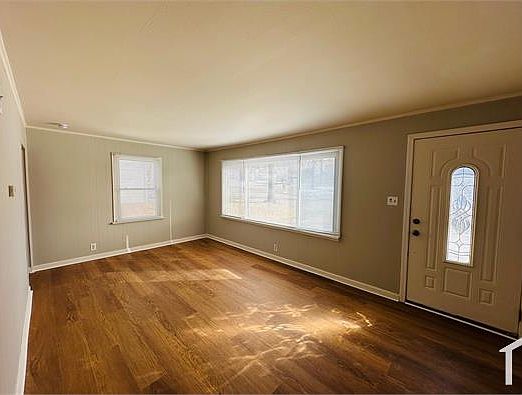 1st image of 2021 Bainbridge Dr