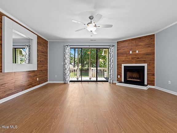 4th image of 3950 Echo Farms Boulevard