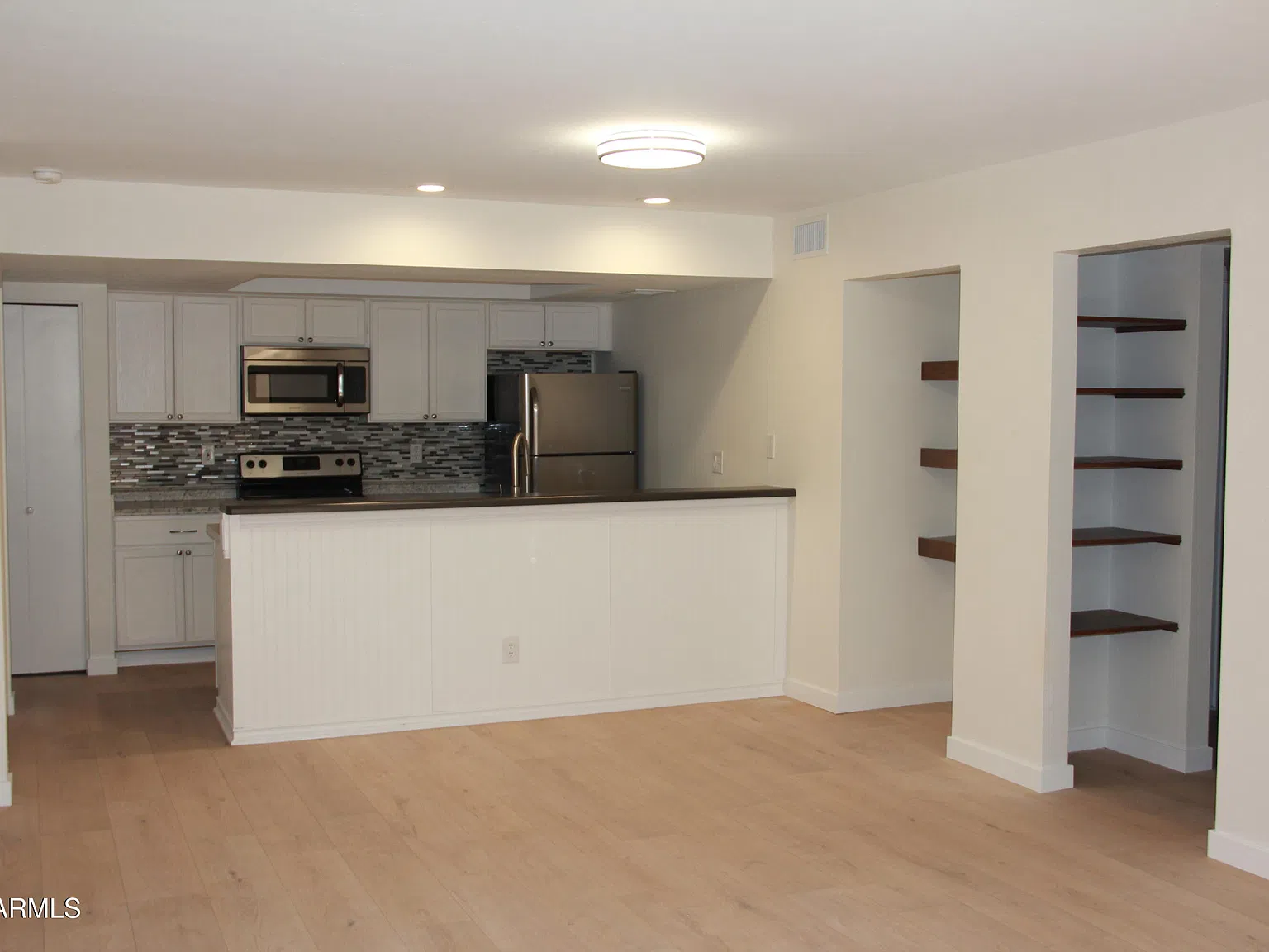 2 bed, 2.0 bath, 1018 sqft, $1,750 — Photo 3