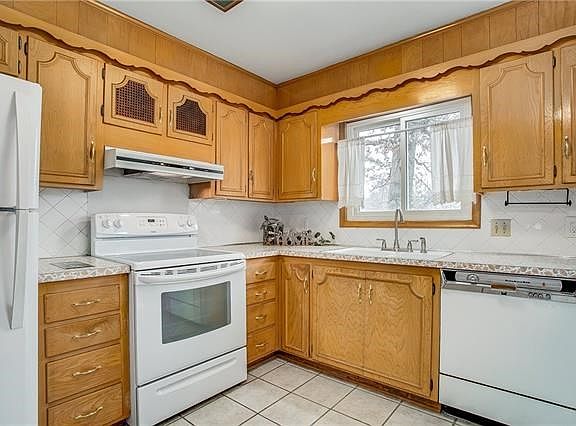 4th image of 5310 Lucille Ln