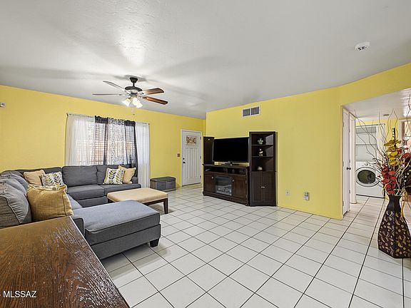5th image of 1665 W Calle Del Rey