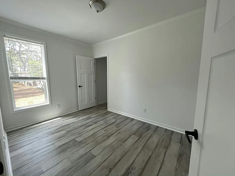 113 Hill Cir #405 — Photo 14