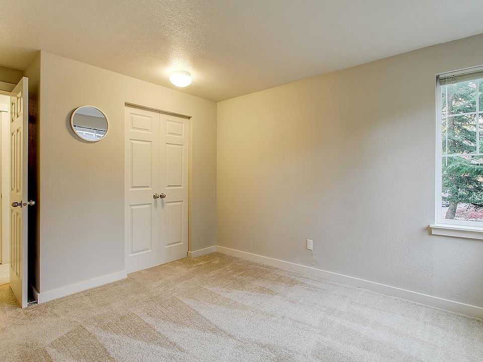 1st image of 9532 NE 120th St APT E205