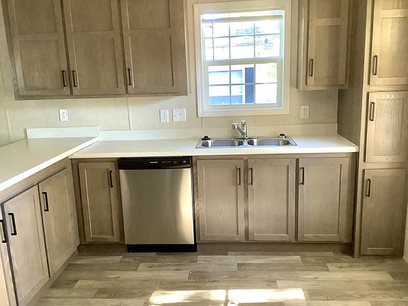 2nd image of 440 60th St SE #130