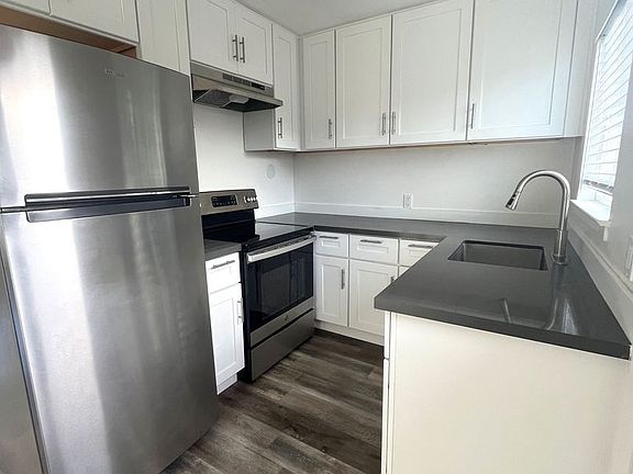3rd image of 909-929 35th Ave #909-B
