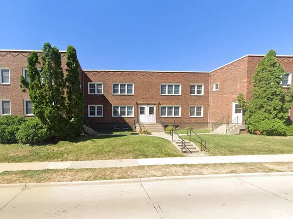 21 1/2 Woolf Ave, Iowa City, IA 52246