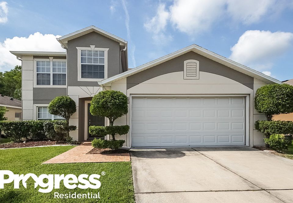 1st image of 62 Windrose Dr