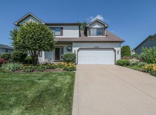13420 S Golden Meadow Dr, Plainfield, IL