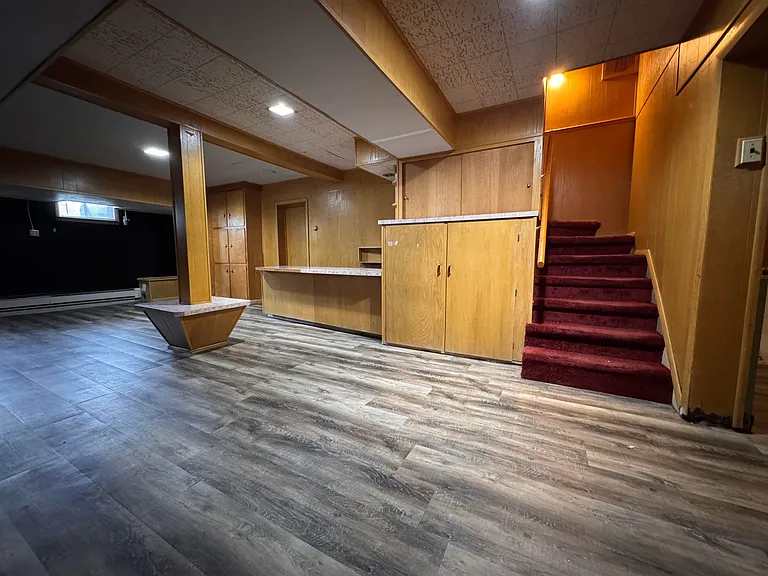 216 W Main St #1 — Photo 4
