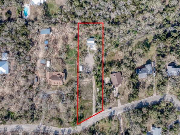 262 W Oak Loop, Cedar Creek, TX 78612