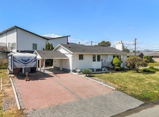 971 Kirkland Pl, Kamloops, BC V2B3Y7