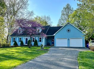 6 Hedgewood Ct, Lancaster, PA 17603