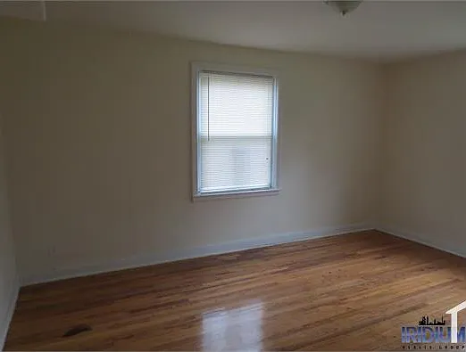 166 Chancellor Ave #4 — Photo 15