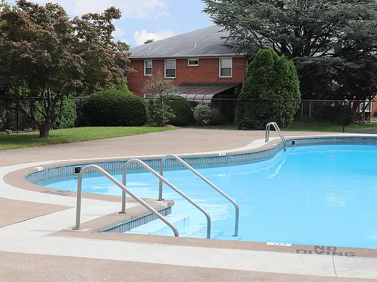 Highland Park — Photo 10