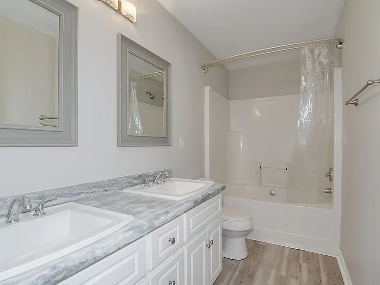 418 Northrop Pl — Photo 15