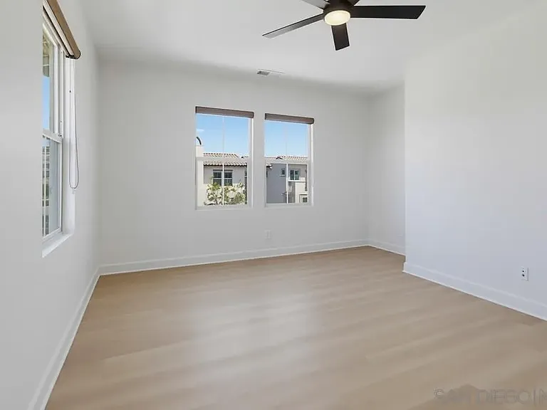 1124 Camino Levante — Photo 40