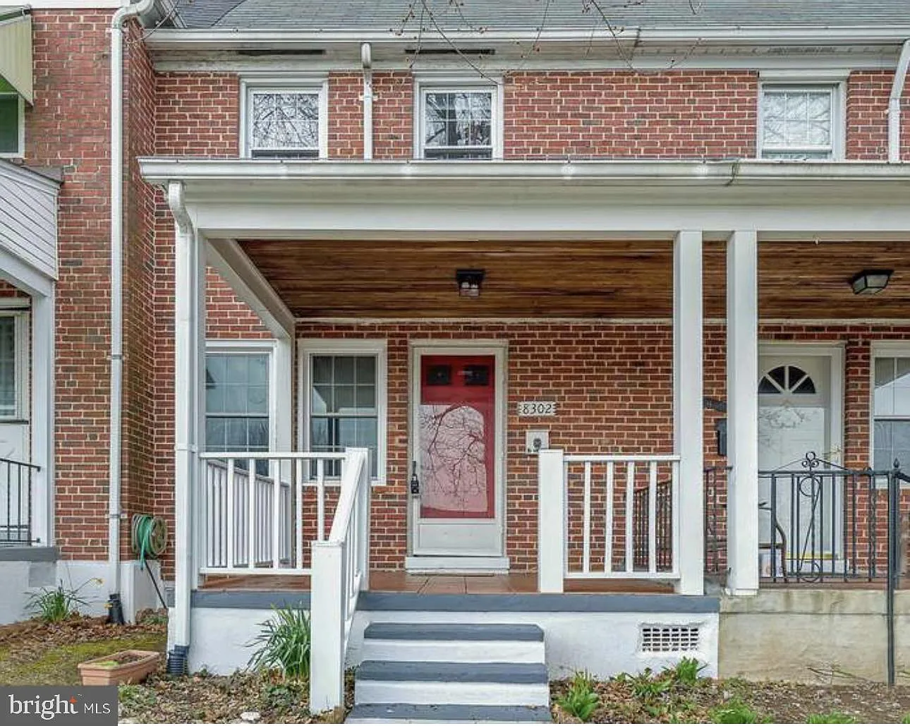 2 bed, 1.0 bath, 1232 sqft, $2,175 — Photo 1