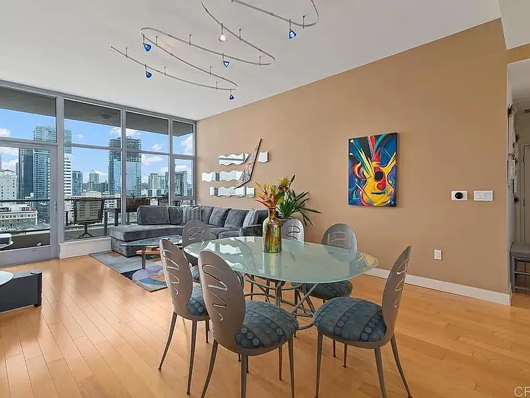 575 6th Ave #1301 — Photo 3