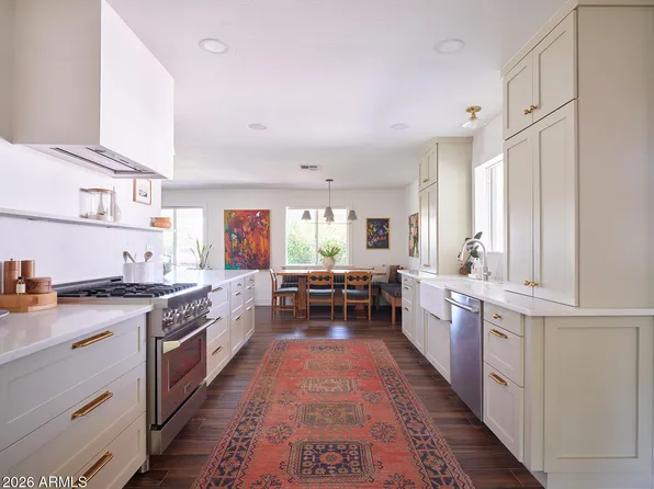 3819 N 37TH Street, Phoenix, AZ 85018