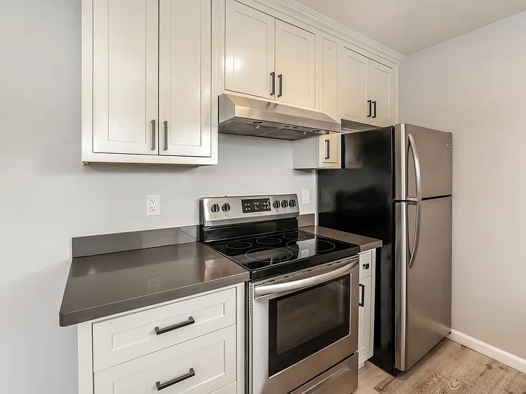1260 Cortez Dr #10 — Photo 1