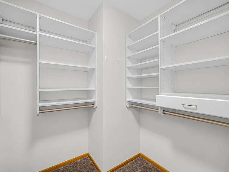 300 Cunat Blvd #2C — Photo 13