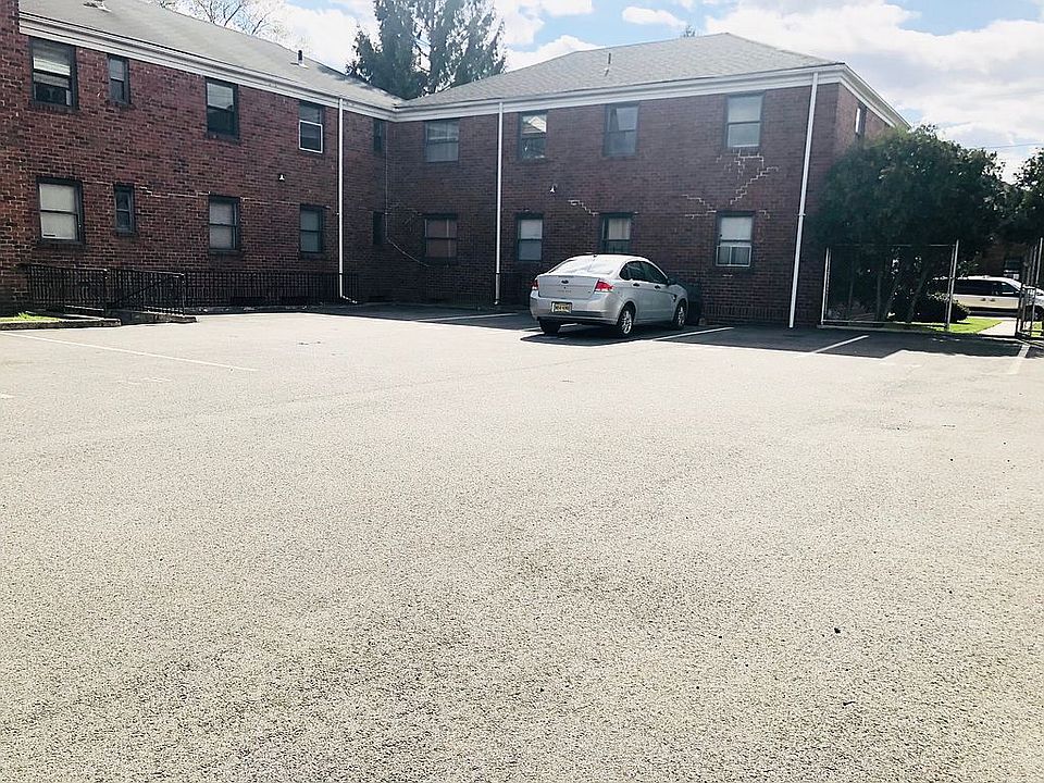 2nd image of 30 Garretson Ave