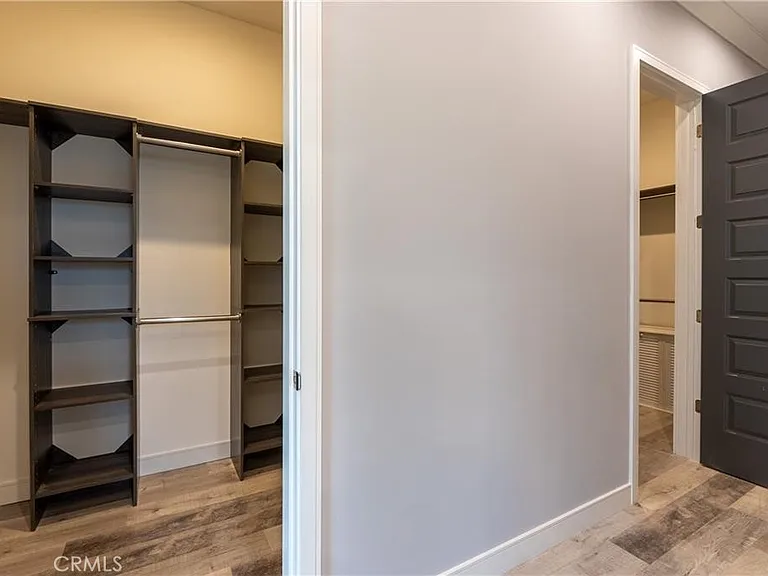 6940 Peach Ave — Photo 55