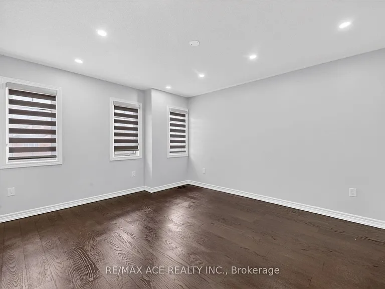 10 Gusul Ave — Photo 32