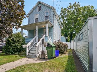 24 Hart St, Sayreville, NJ 08872