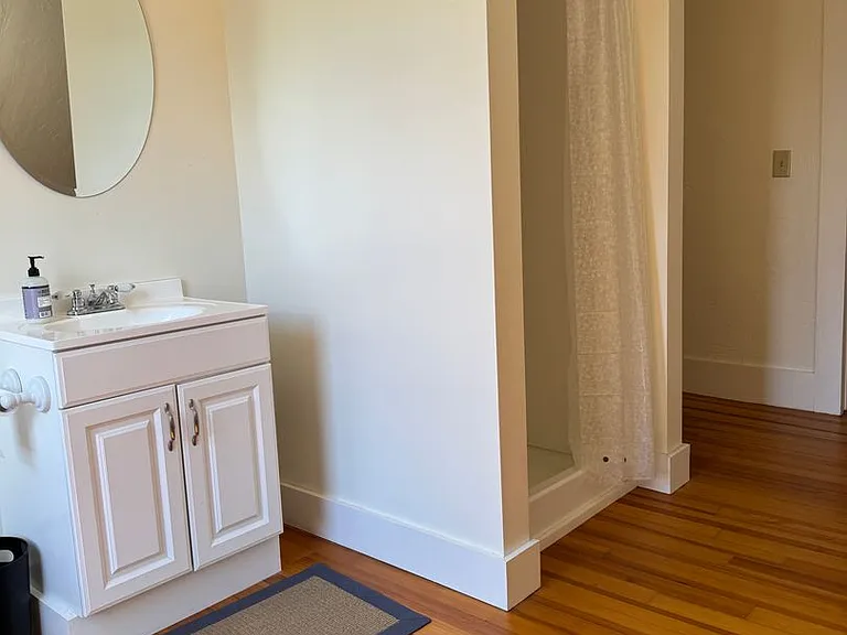 410 Main St — Photo 29
