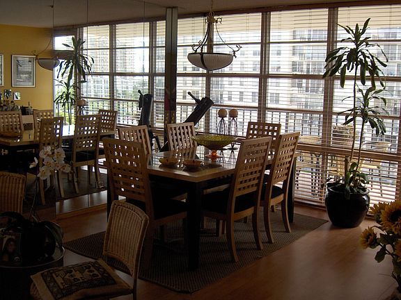 5th image of 230 174th St APT 612