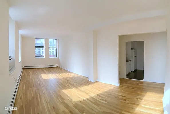 Rented by Citi Habitats | media 34