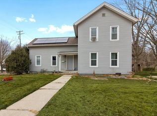 1404 Benton St, Rockford, IL 61107