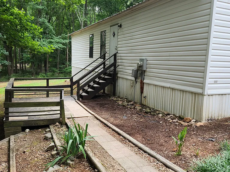2149 Twinleaf Dr — Photo 2