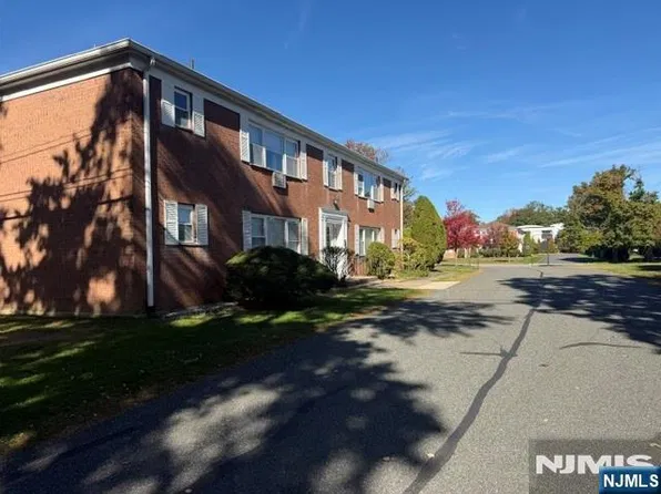 31 Rolling Ridge Road #C, Montvale, NJ 07645