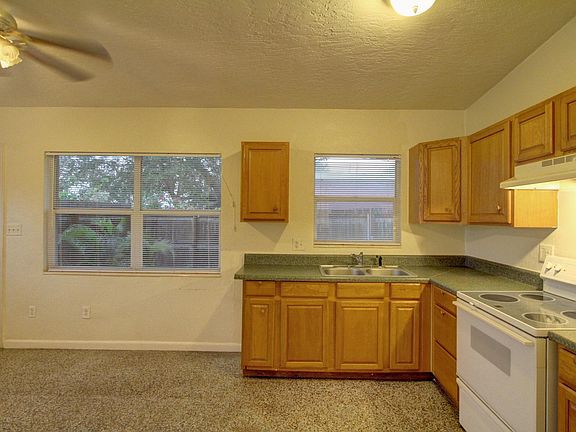 3rd image of 2103 Highland Ave APT 2109