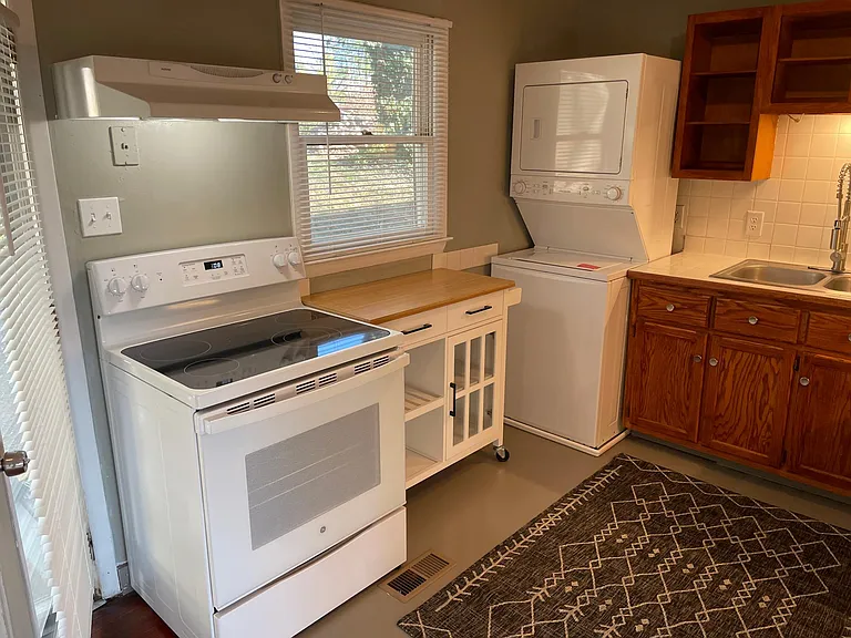 5 Woodrow Pl — Photo 10