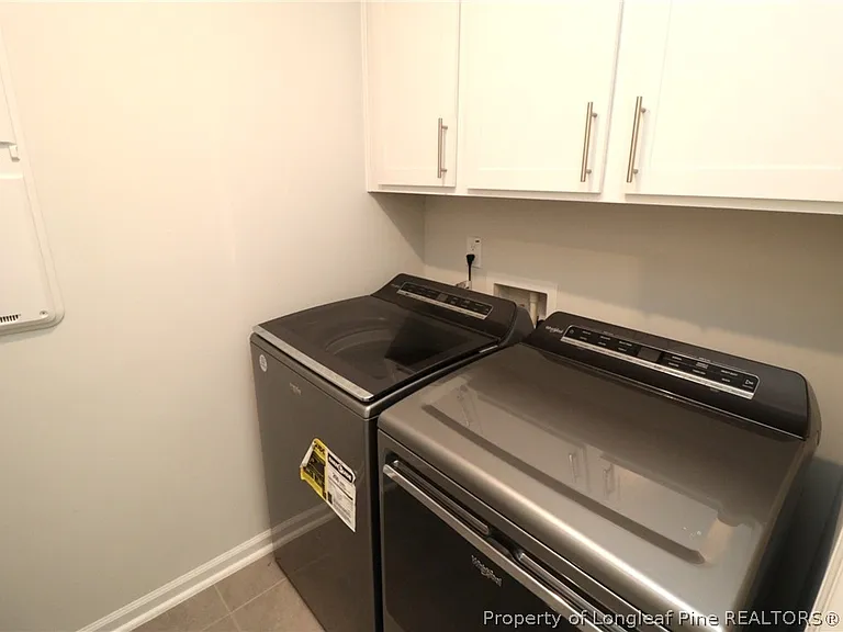 212 Breeders Cup Way Valencia #58 — Photo 29