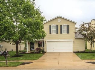 8374 S Paddleboat Ln, Pendleton, IN 46064