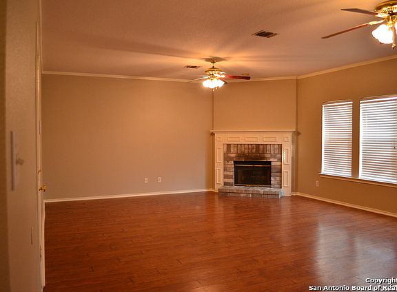 3rd image of 11818 Barkston Dr