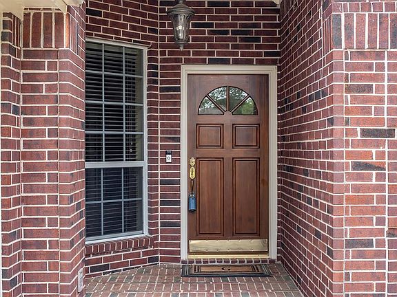 4th image of 20822 Pierceton Ct
