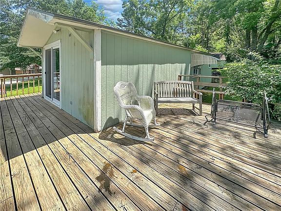 3rd image of 29822 McGinnis Rd