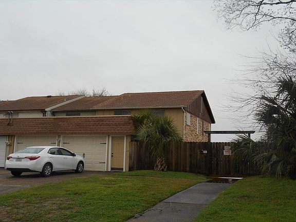 3rd image of 8904 Glacier Ave