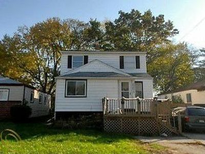 23074 Powell Ave, Hazel Park, MI, 48030