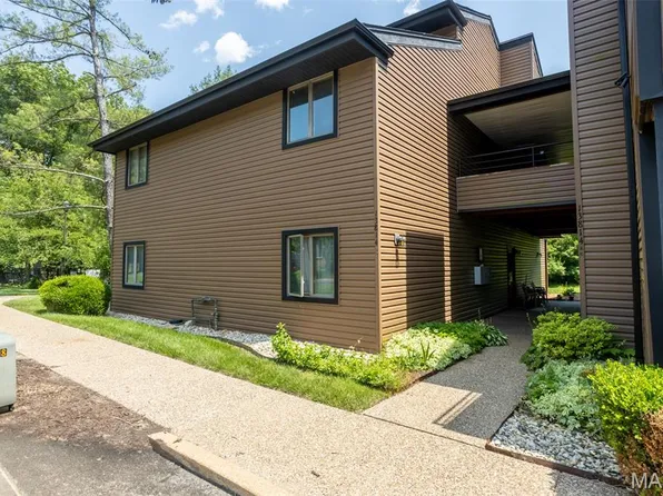 13814 Amiot Dr APT D, Saint Louis, MO 63146